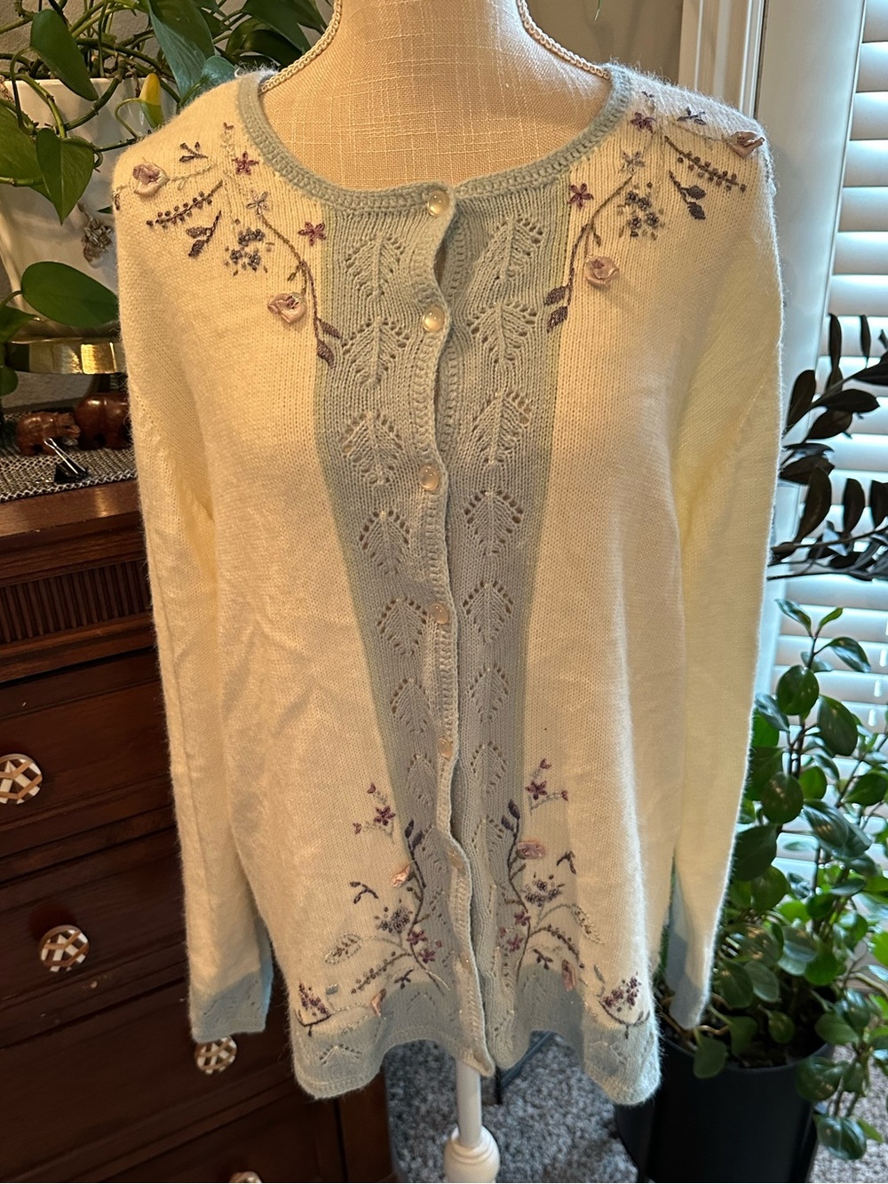 Koret Cream and Light Blue Embroidered Pearl-Button Cardigan - Picture 2 of 9